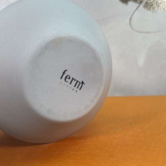 Ferm Living 
Sculpt Vase Pod - Picture 7 of 12